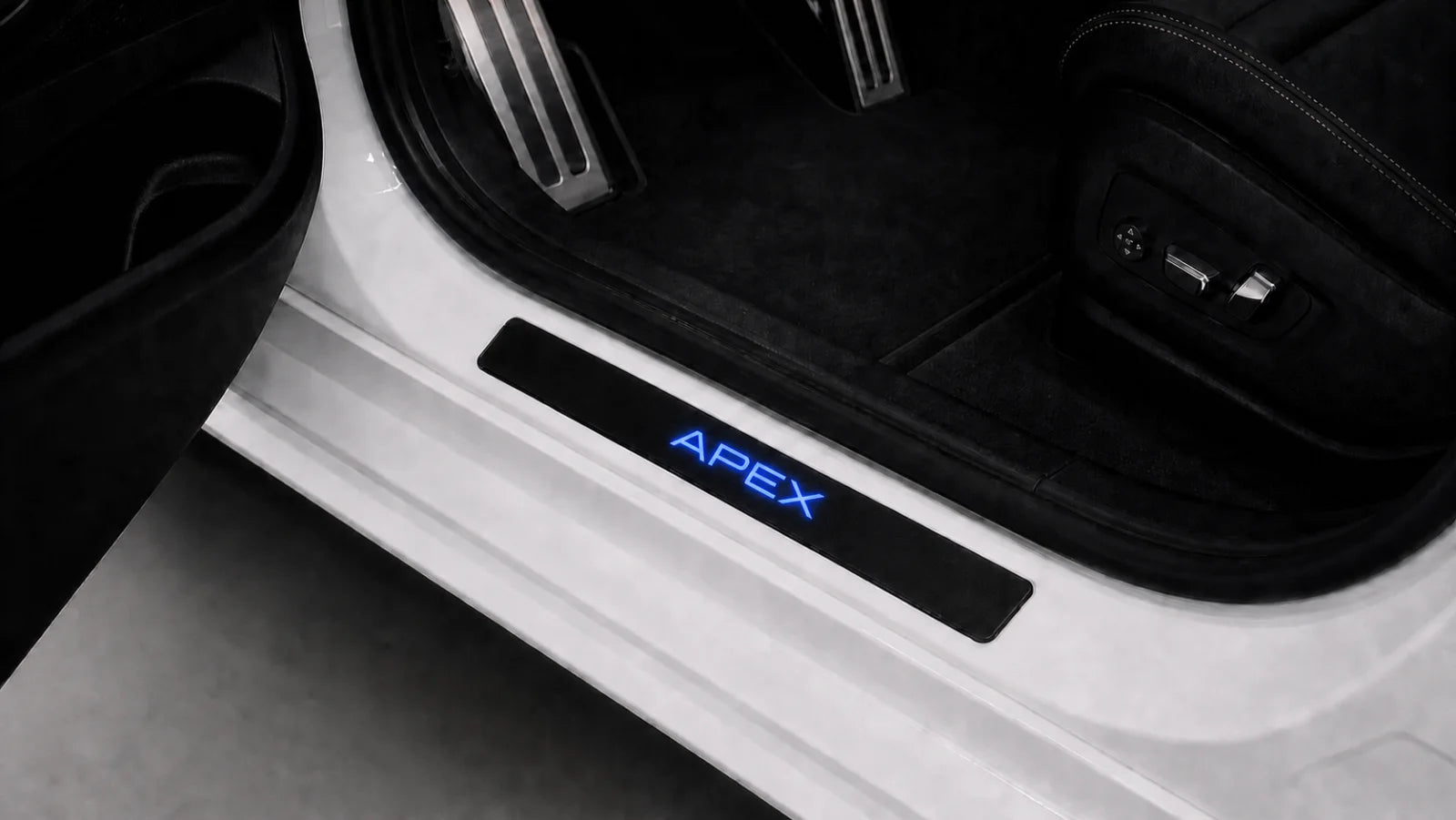 APEX blue illuminated custom sill